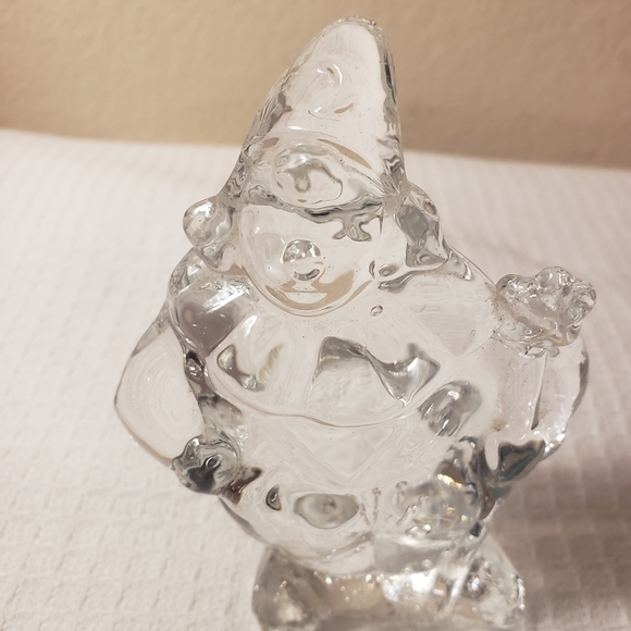 VTG Art Glass Clear Circus Clown Paperweight holding flower Collectible 4" - Picture 6 of 8